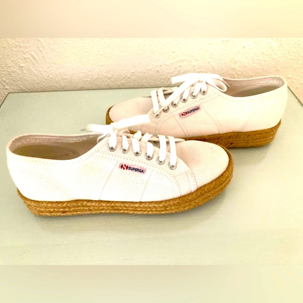 New - white Superga 9.5